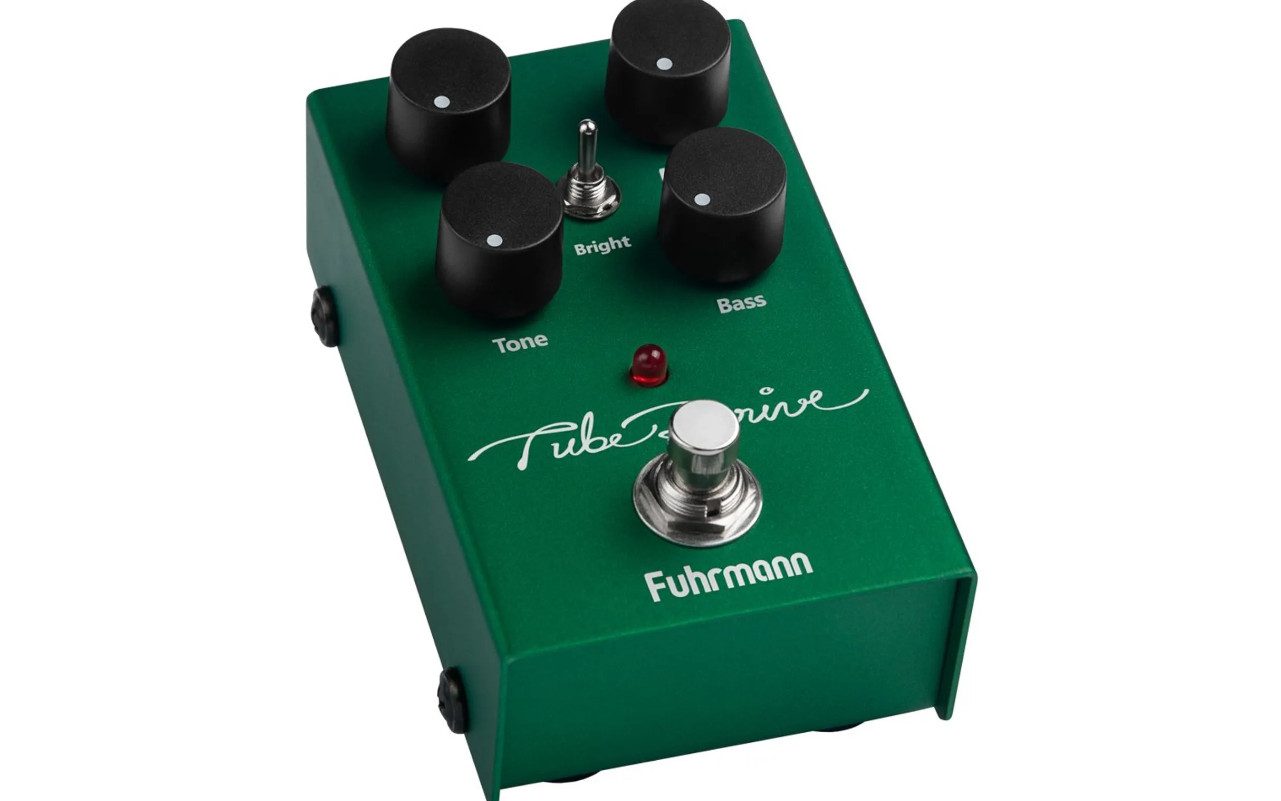 A imagem mostra um Fuhrmann Turbo Drive TD10 sobre um fundo branco