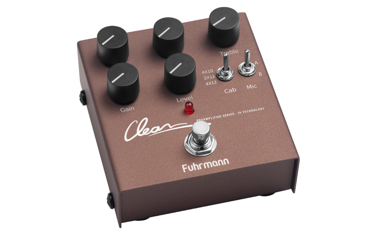 A imagem mostra um fuhrmann clean preamp SD01 em um fundo branco