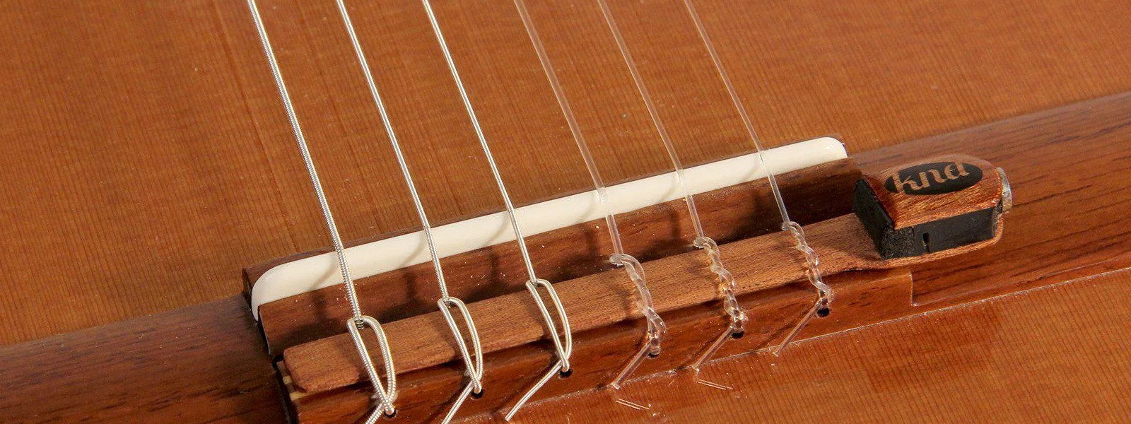 Violão: Corda de Aço ou Nylon, Qual a Melhor Escolha? - Pedalpedia ...
