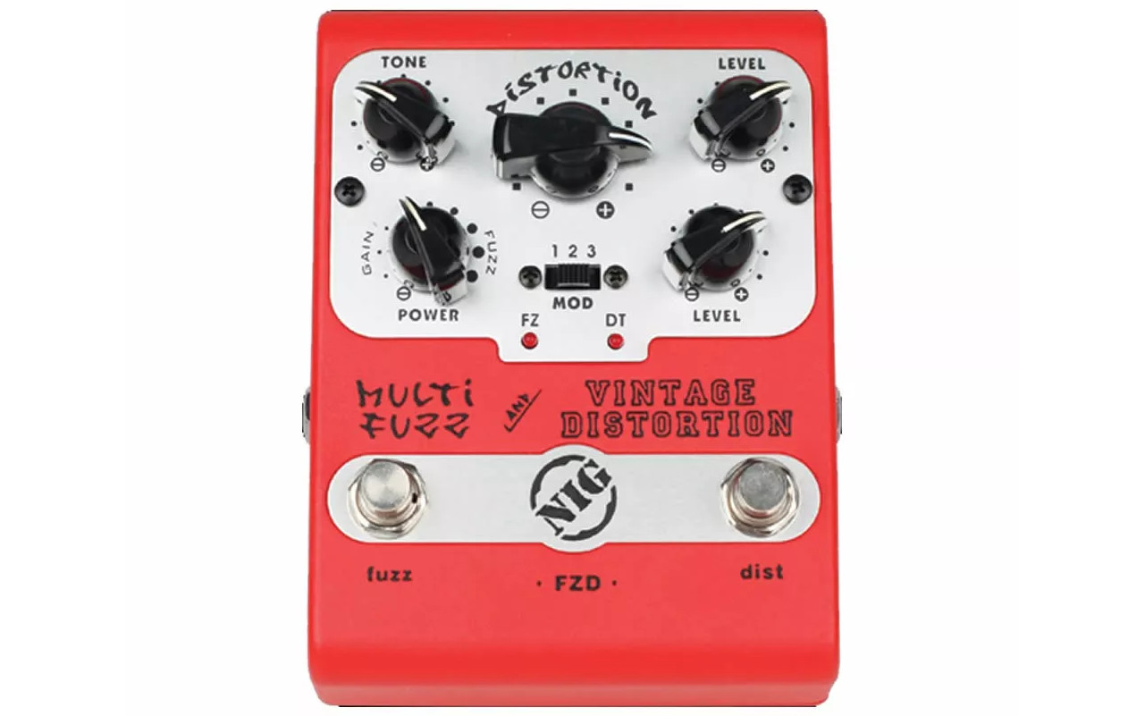 A imagem mostra um nig fdz pedal multi fuzz vintage distortion em um fundo branco